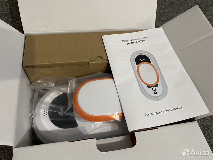 Новый робот-мойщик окон Даджет W100