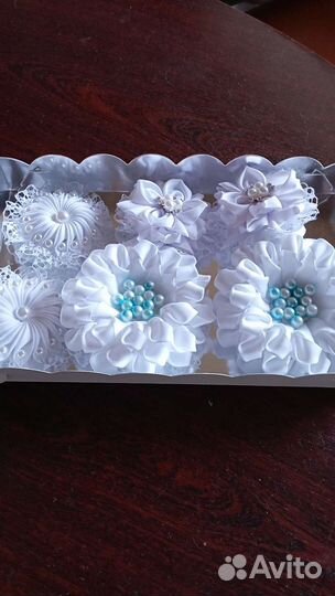 Наборы и бантики в школу