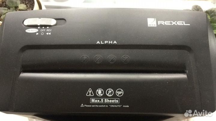 Шредер Rexel Alpha