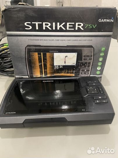 Эхолот Garmin striker 7sv