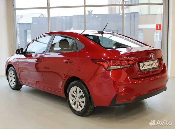 Бампер Задний Hyundai Solaris 2017-2020 Красный R4