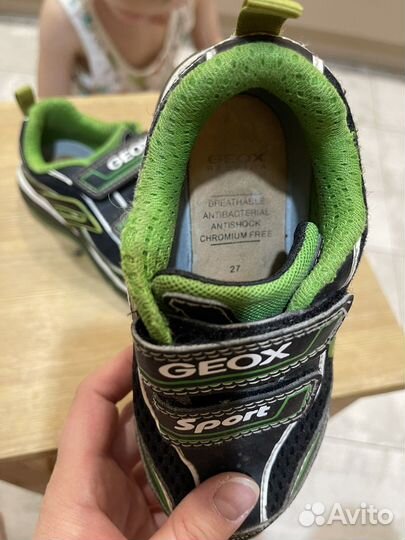 Кроссовки geox 27