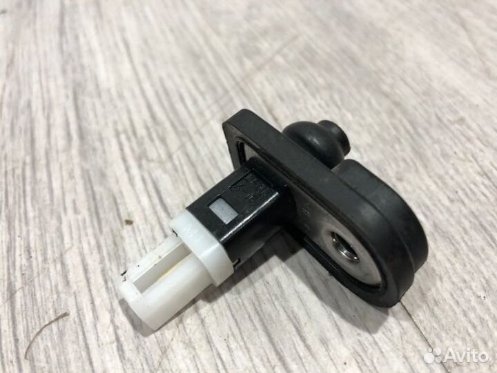 Концевик Kia Rio X-Line G4FG 2020