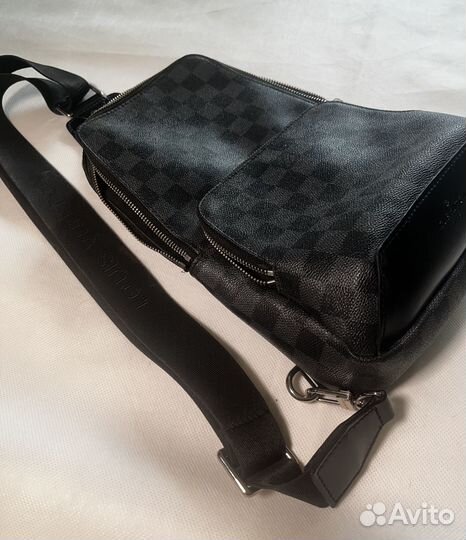 Сумка нагрудная Louis Vuitton