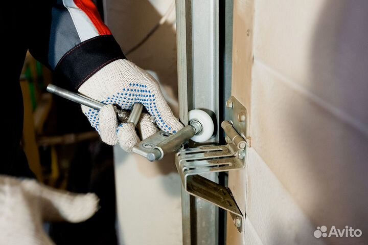 Ремонт гаражных секционных ворот