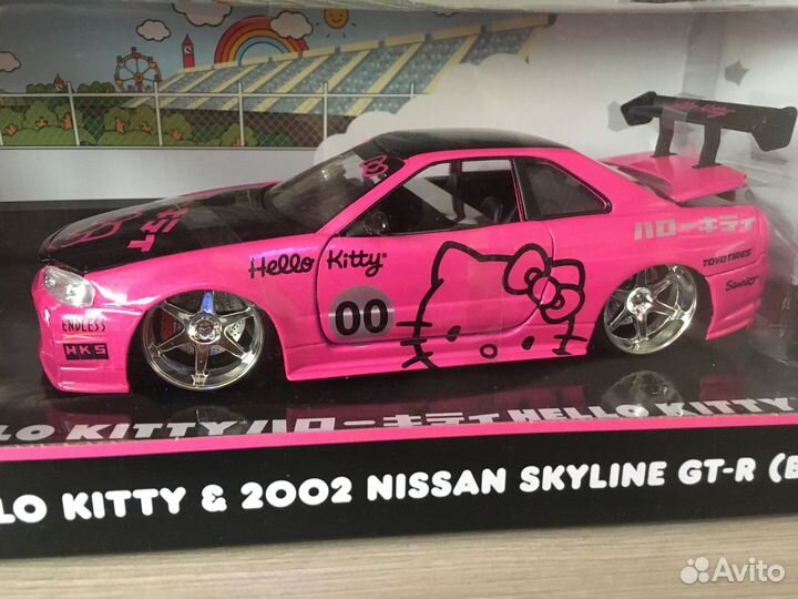 Jada Nissan Skyline GT-R Hello Kitty 1:24