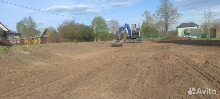 Услуги мини-экскаватора на резиновых гусеницах