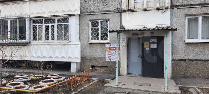3-к. квартира, 60 м², 1/5 эт.