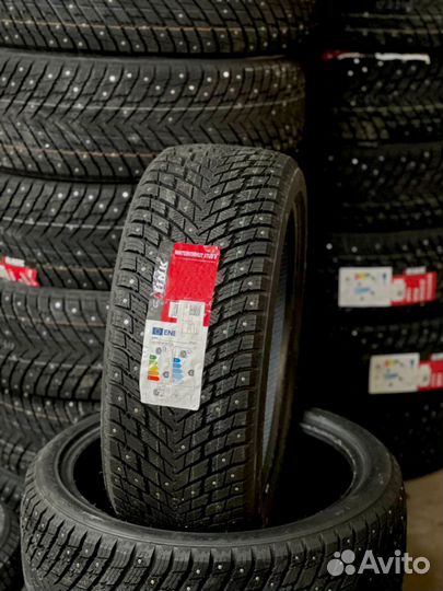 iLink Wintervorhut Stud II 235/55 R20 122U