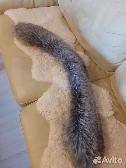 Меховой воротник чернобурка