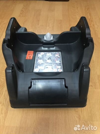 Детское автомобильное кресло