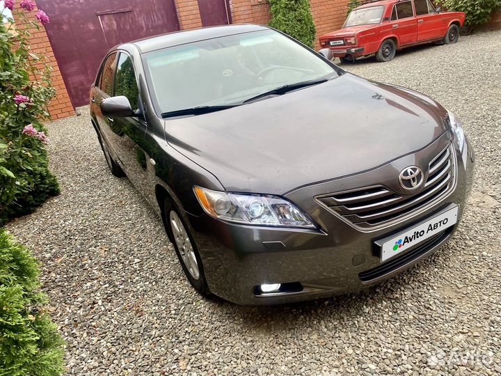 Toyota Camry 2.4 AT, 2008, 225 000 км