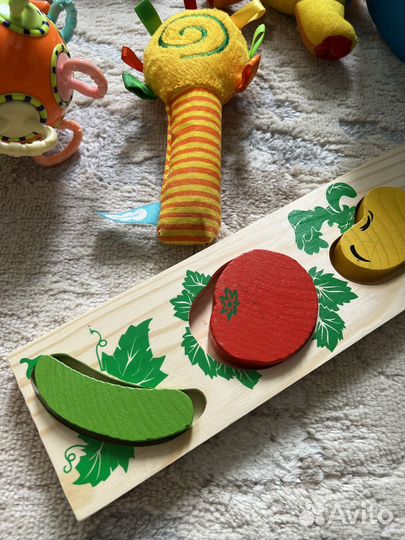 Игрушки развивающие пакетом (chicco, happy baby)