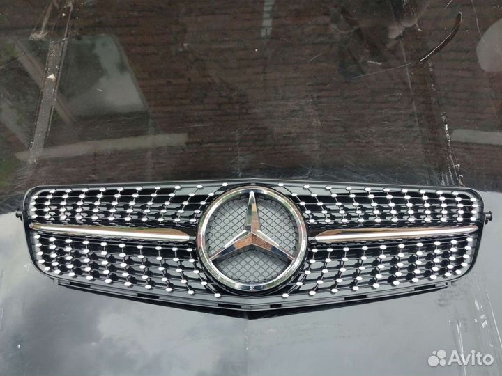 Решетка радиатора 204 диамант Mercedes W204 AMG