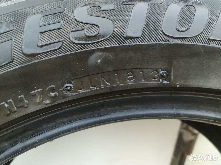 Bridgestone Blizzak Spike-01 235/55 R18