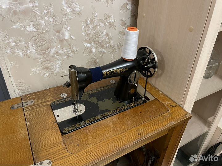Швейная машинка ножная подольск