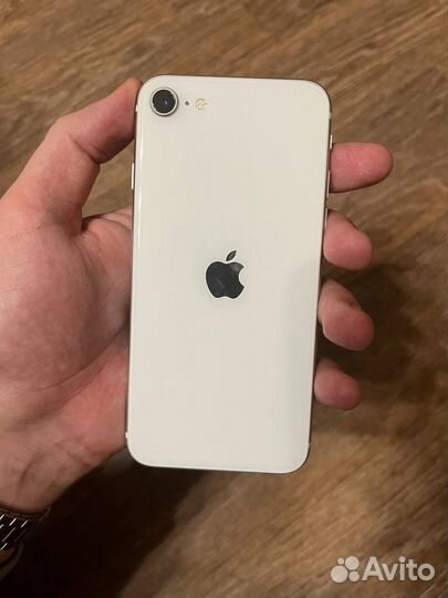 iPhone SE (2020), 64 ГБ