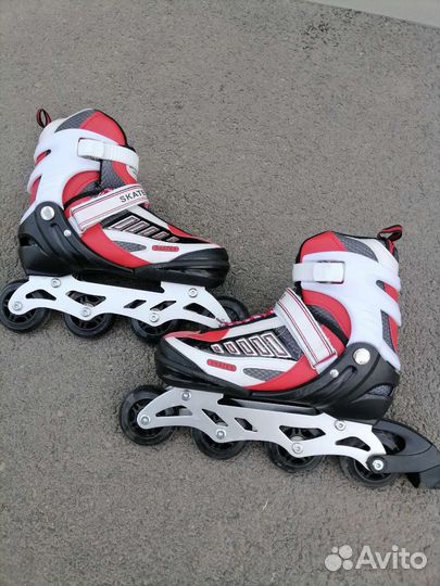 Роликовые коньки