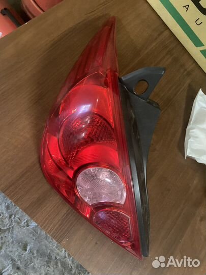 Левый Стоп сигнал nissan tiida