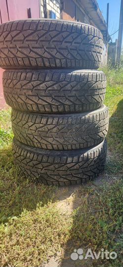 Tigar SUV Ice 235/60 R18 107