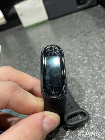 Фитнес-трекер Xiaomi Mi Smart Band 5