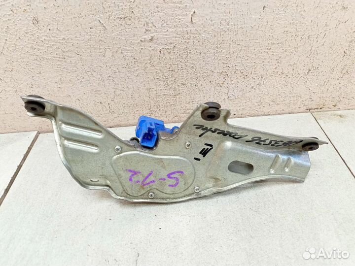 Моторчик стеклоочистителя задний