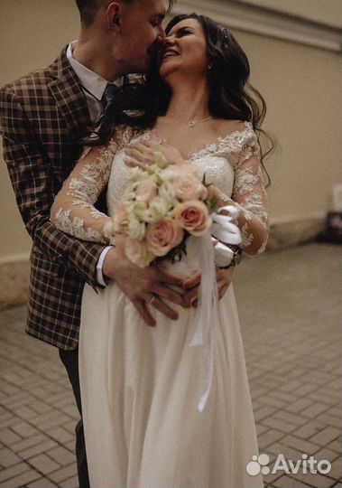 Свадебное платье