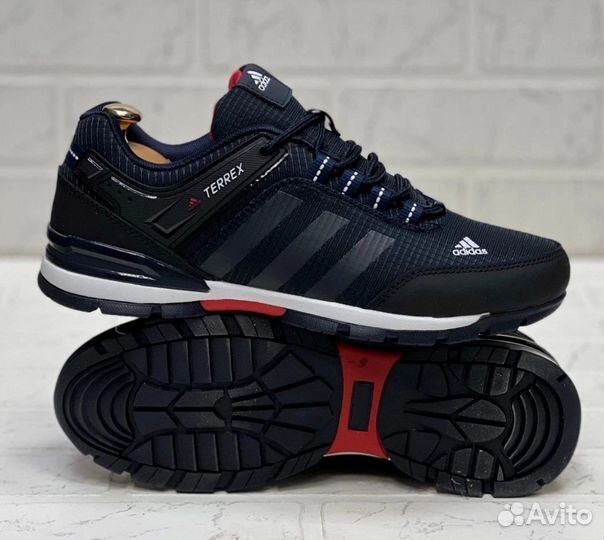 Кроссовки Adidas Terrex осенние