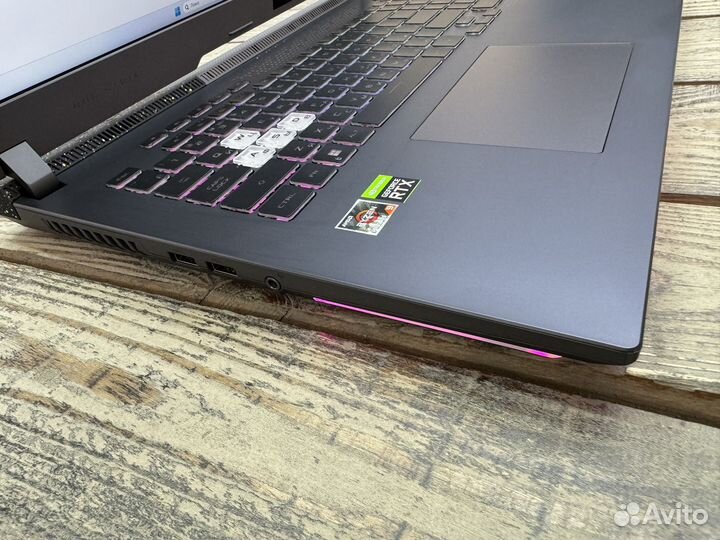 Новый игровой ноутбук Asus Rog Strix 17 RTX 3080