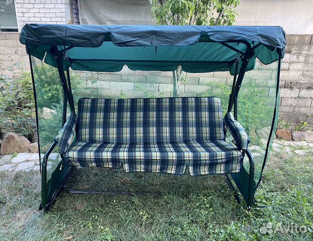 Садовые качели новые