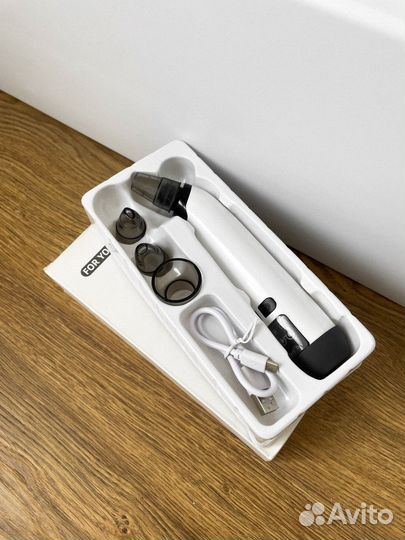 Аппарат для чистки лица вакуумный очиститель пор