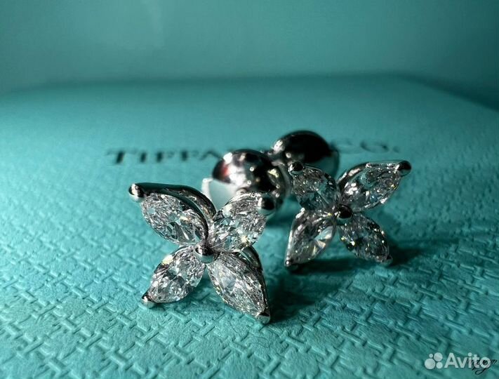 Пусеты Tiffany Co