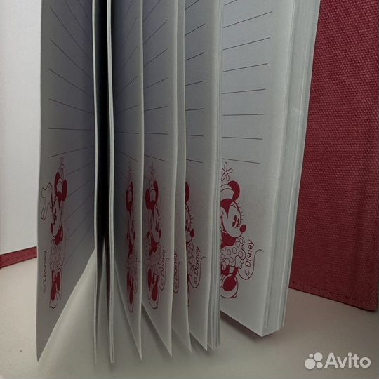 Блокнот ежедневник из диснейленда с мини маус