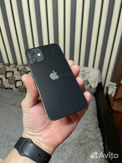 iPhone 12 mini, 64 ГБ