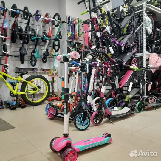 Трехколесный самокат