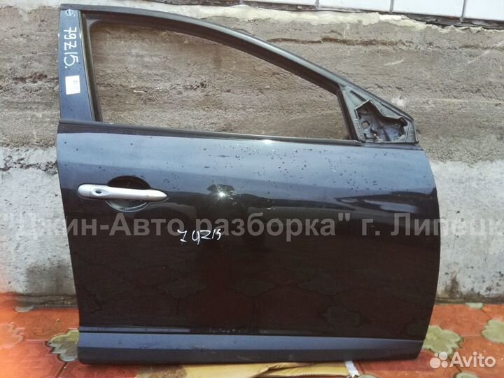 Дверь передняя правая меган 3 Megane 3