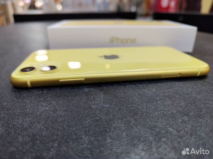 iPhone 11, 128 ГБ