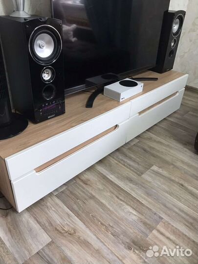 Новые тумбы под тв в упаковках. Фабрика Ангстрем