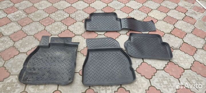 Автомобильные коврики Рено Меган 2