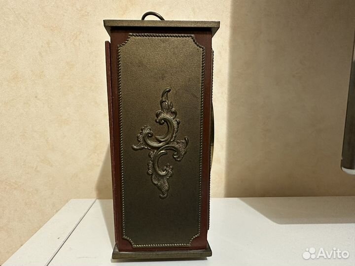 Настольные часы