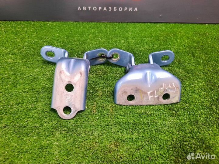 Петли двери передние левые Hyundai I30 Sw 1.6