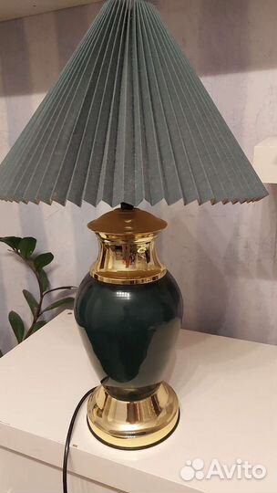 Лампа настольная зеленая