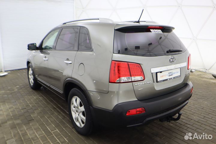 Kia Sorento 2.4 AT, 2011, 181 972 км