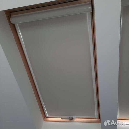 Штора на мансардное окно