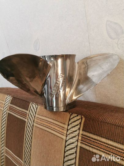 Гребные винты для лодочных моторов Suzuki