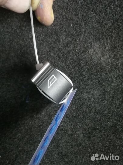 Кнопка стеклоподъёмника Ford Focus 3
