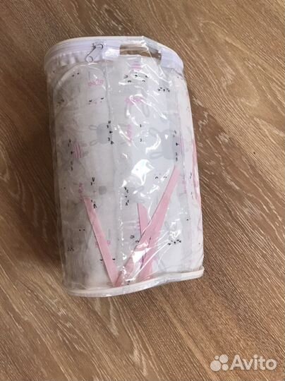 Бортики в детскую кроватку