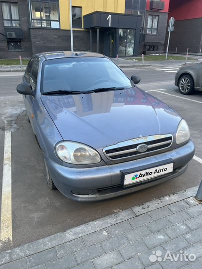 ЗАЗ Chance 1.3 МТ, 2010, битый, 100 000 км