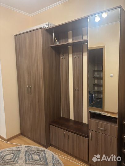 Мебель бу прихожая