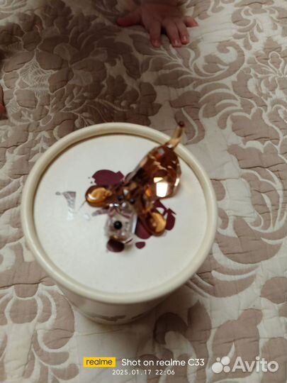 Swarovski собака